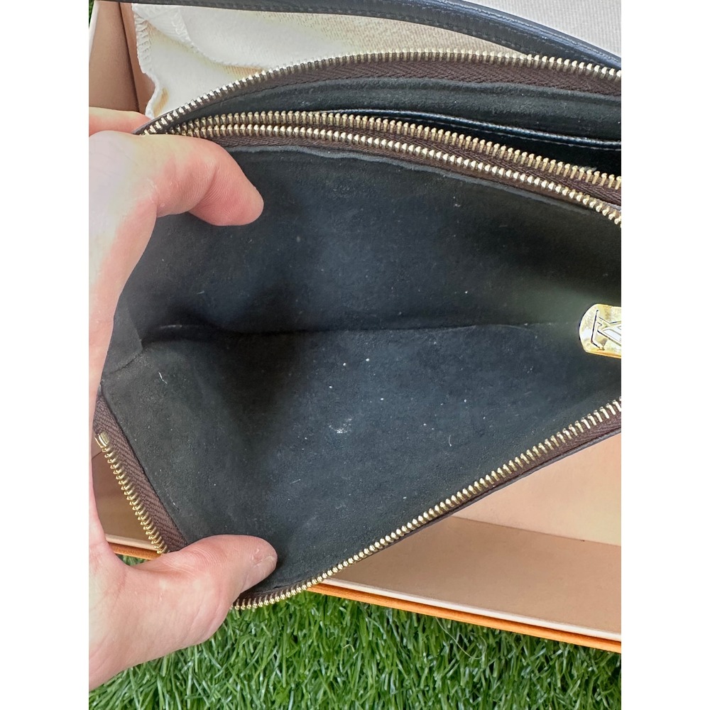 Louis Vuitton Double Zip Pochette Monogram Giant Reverse Canvas Crossbody Bag - Picture 6 of 11